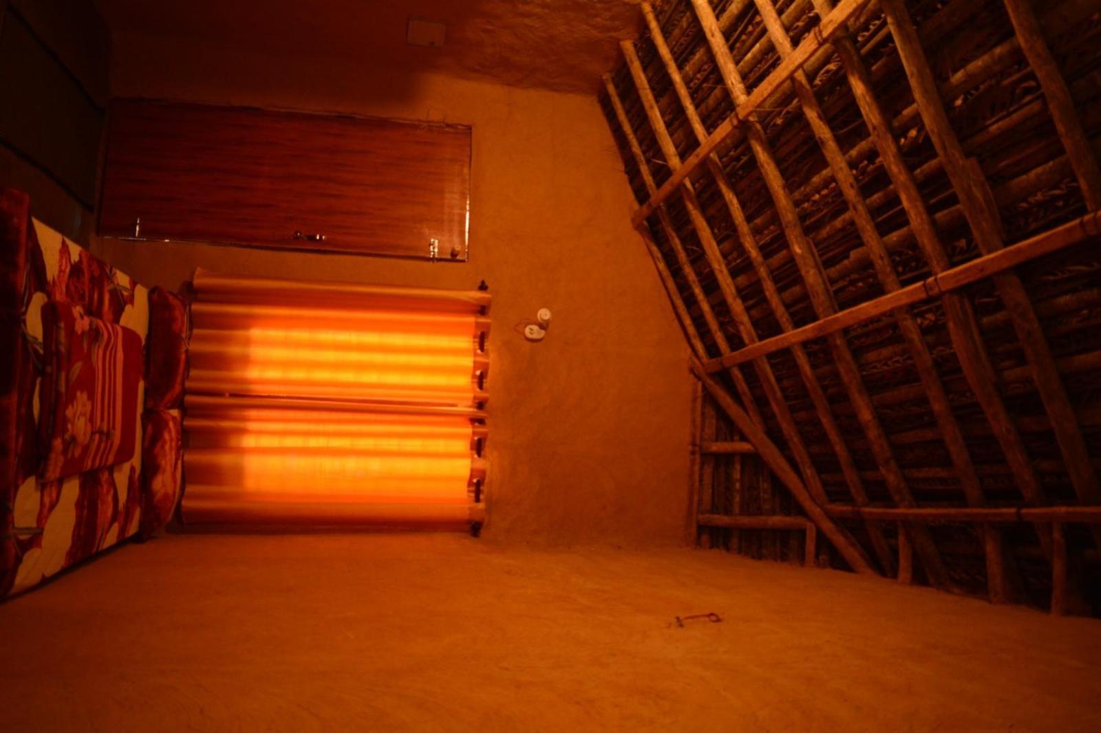 Cosmic Mud House Kanthalloor Zewnętrze zdjęcie